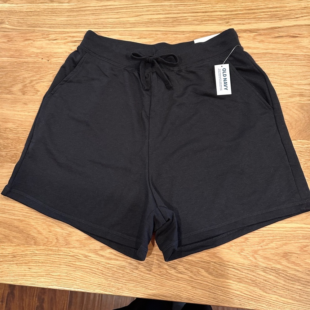 Extra high rise shorts M tall
